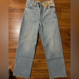 Levi’s Jeans | Women’s 27